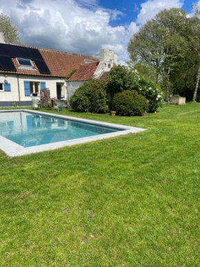 Hoeve Pino, Verwarmd zwembad